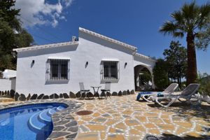 Construction of rustic property in Cómpeta