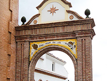 Kirche Competa, Malaga - Konstruktion und Umbau des Eingangs Torbogen
