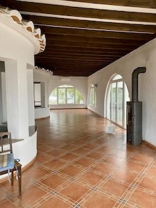 Reformas: Reemplazar ventanas viejas en “Finca Majarro” en Sayalonga